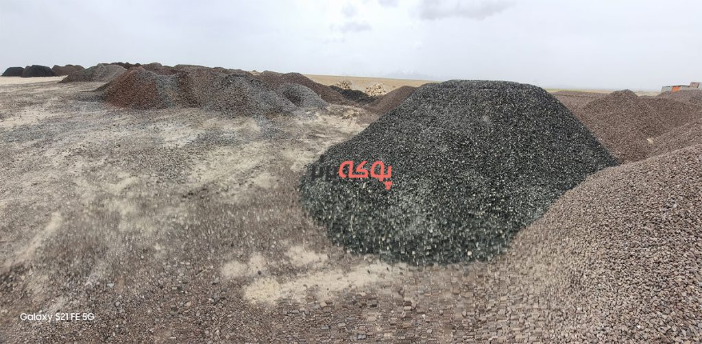 معدن استخراج پوکه معدنی در شهرستان قروه